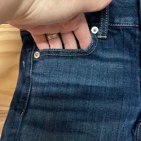 American Eagle Outfitters size 0 Super Stretch Dark Wash Low-rise Denim Shorts - Picture 4 of 11